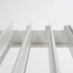 Lames pergola bioclimatique autoportée blanche 3x4M Ombréa